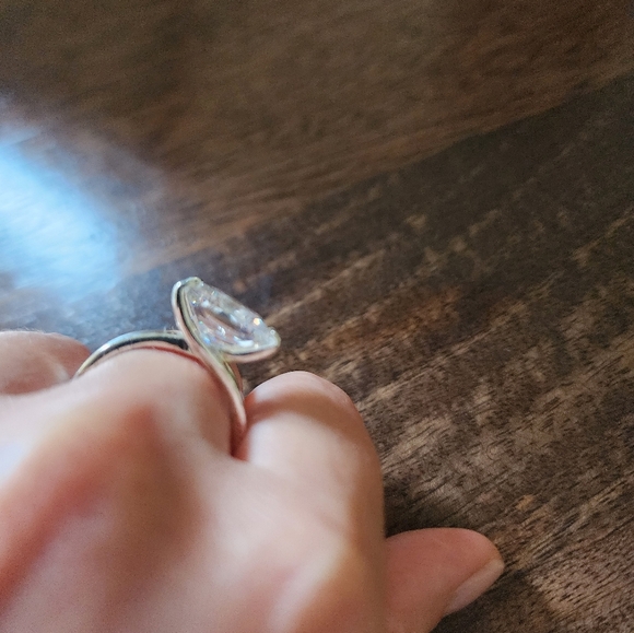 "7 Carat" Princess Cut CZ Ring Size 9 Set In Sterling Silver - Picture 5 of 9